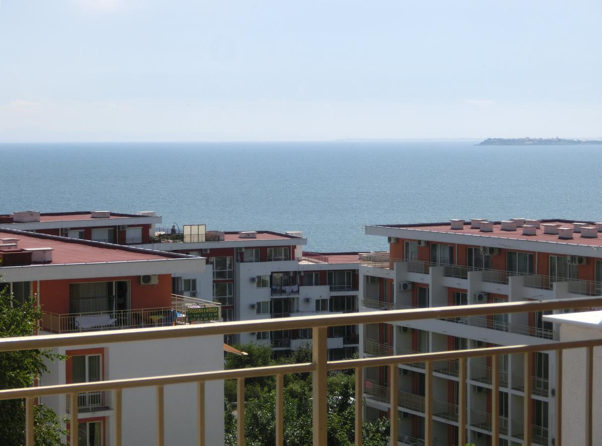Sea View Crown Apartment On Complex With Pools And Beach, Sveti Vlas Exterior photo