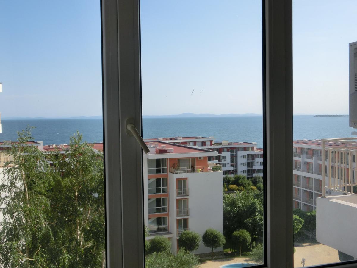 Sea View Crown Apartment On Complex With Pools And Beach, Sveti Vlas Exterior photo